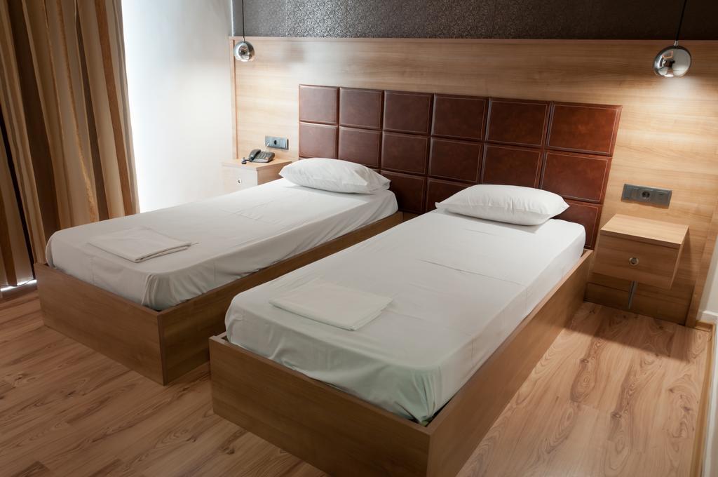 Metropolis Hotel Serres Exterior photo